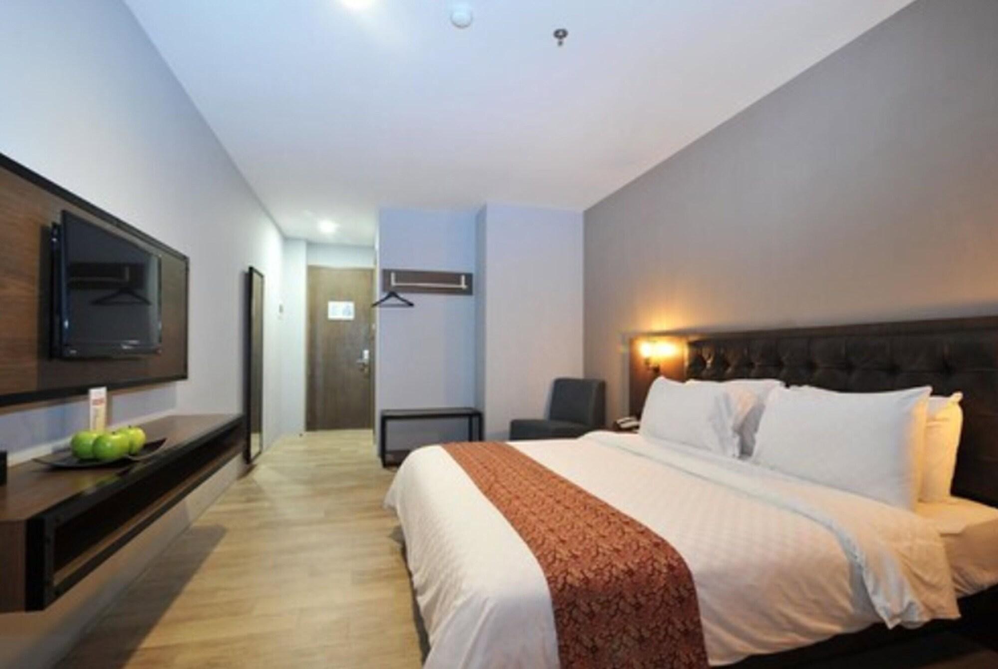 แกรนด์ คันเกน โฮเทล อูริป ซูโมฮาร์โจ Hotel ยอกยาการ์ตา ภายนอก รูปภาพ