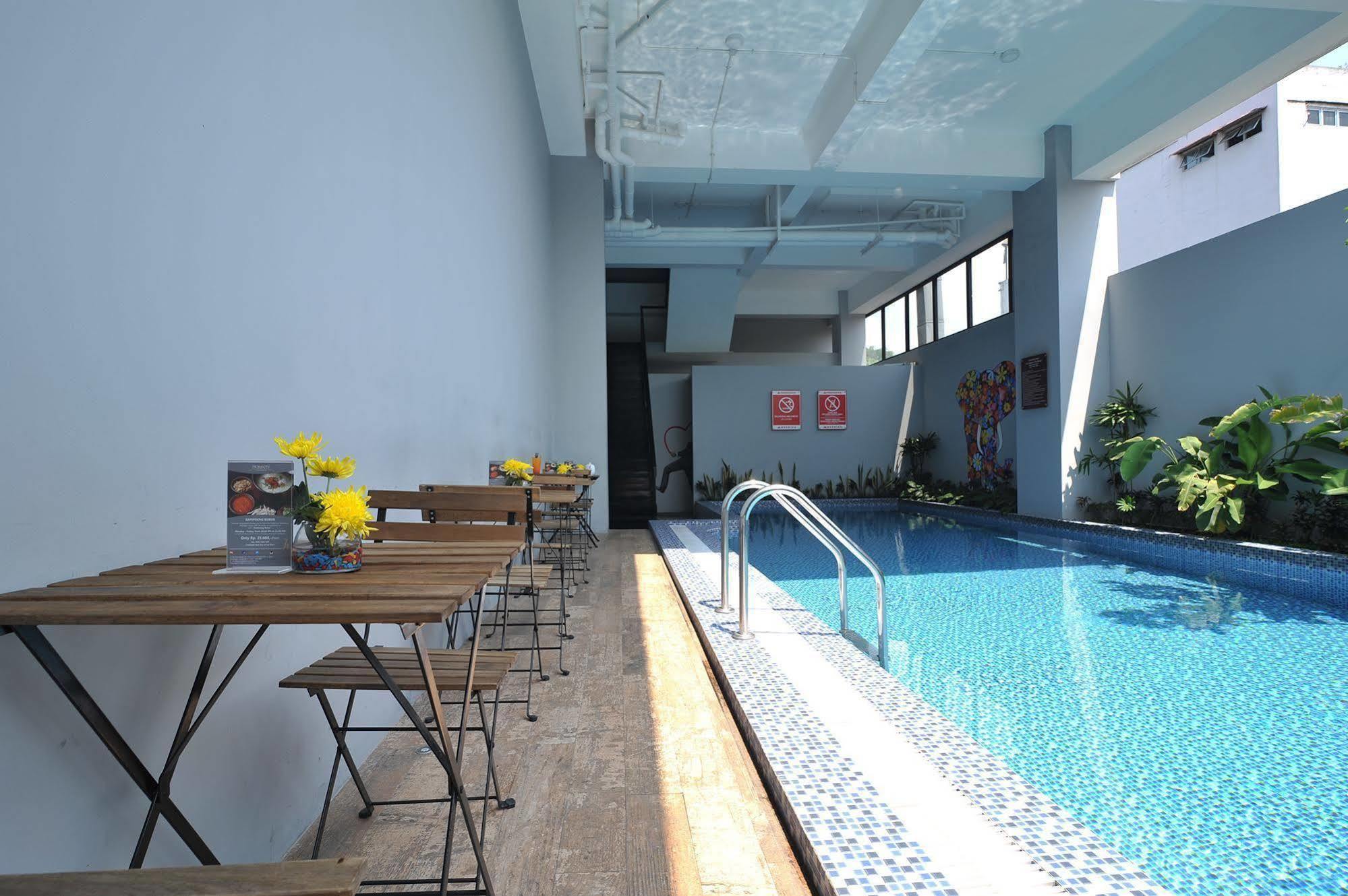 แกรนด์ คันเกน โฮเทล อูริป ซูโมฮาร์โจ Hotel ยอกยาการ์ตา ภายนอก รูปภาพ